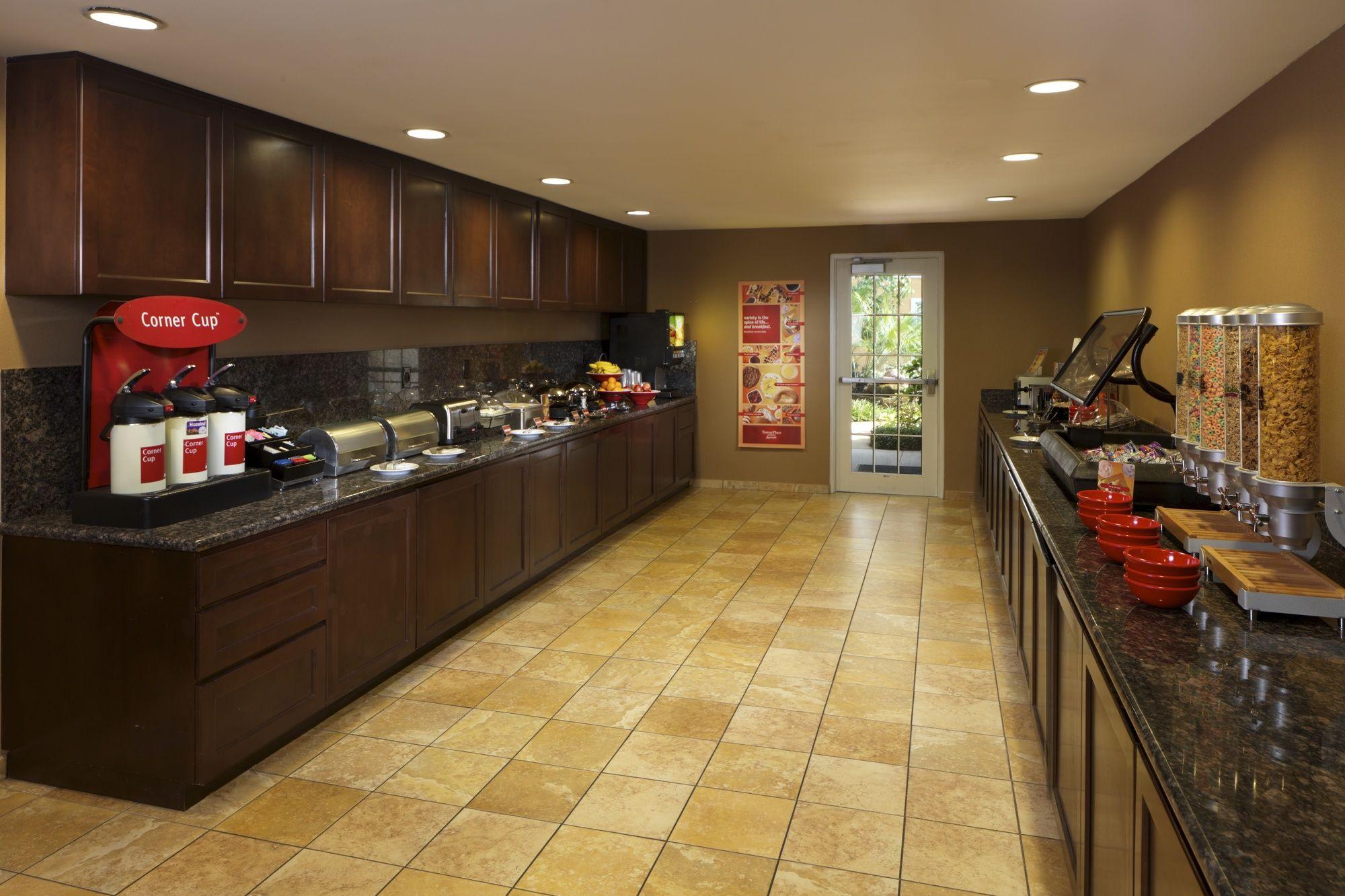 Towneplace Suites Houston North/Shenandoah Bagian luar foto