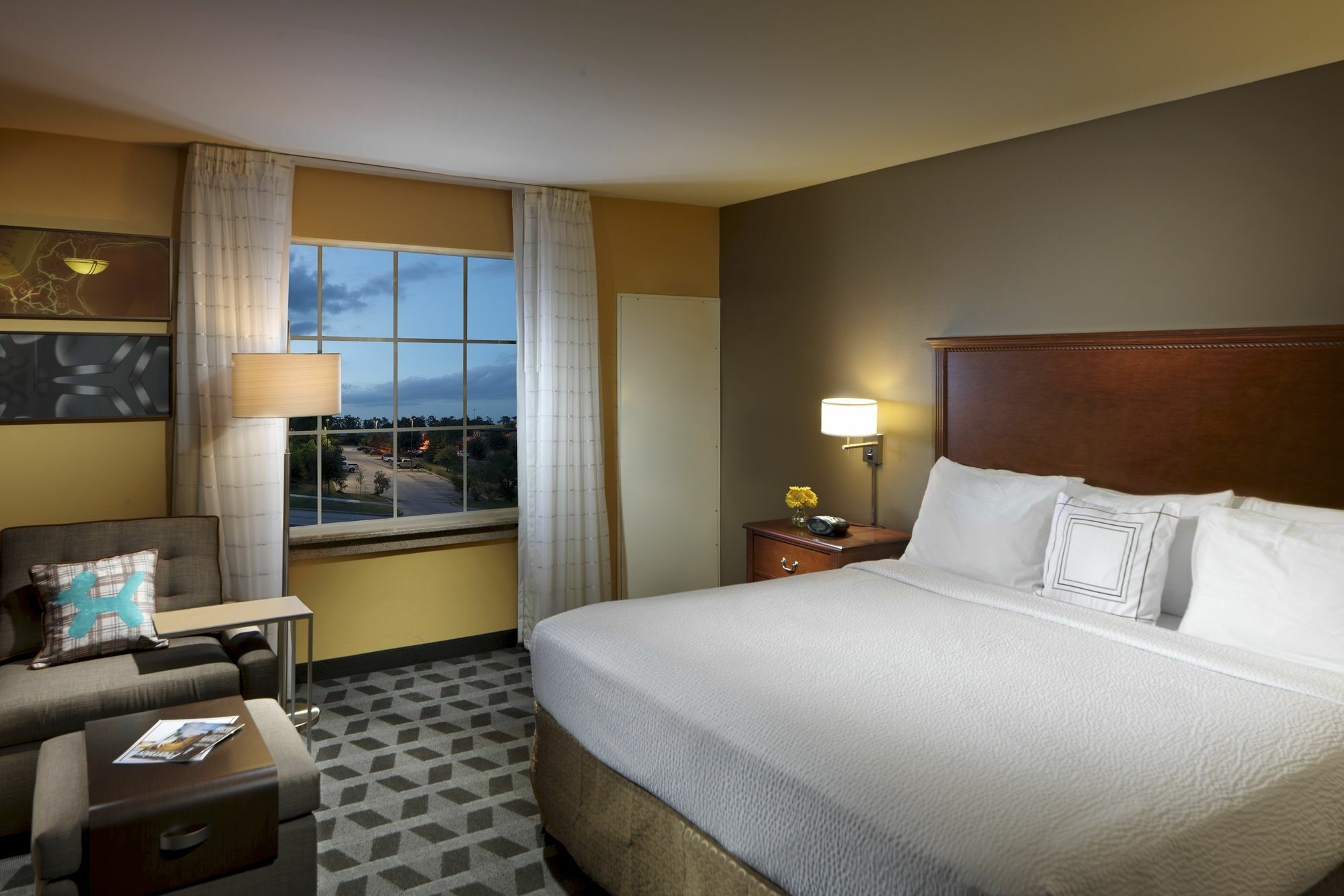 Towneplace Suites Houston North/Shenandoah Bagian luar foto
